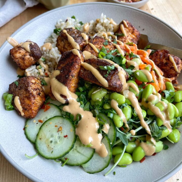 Salmon Bowl with Spicy Cashew Sauce