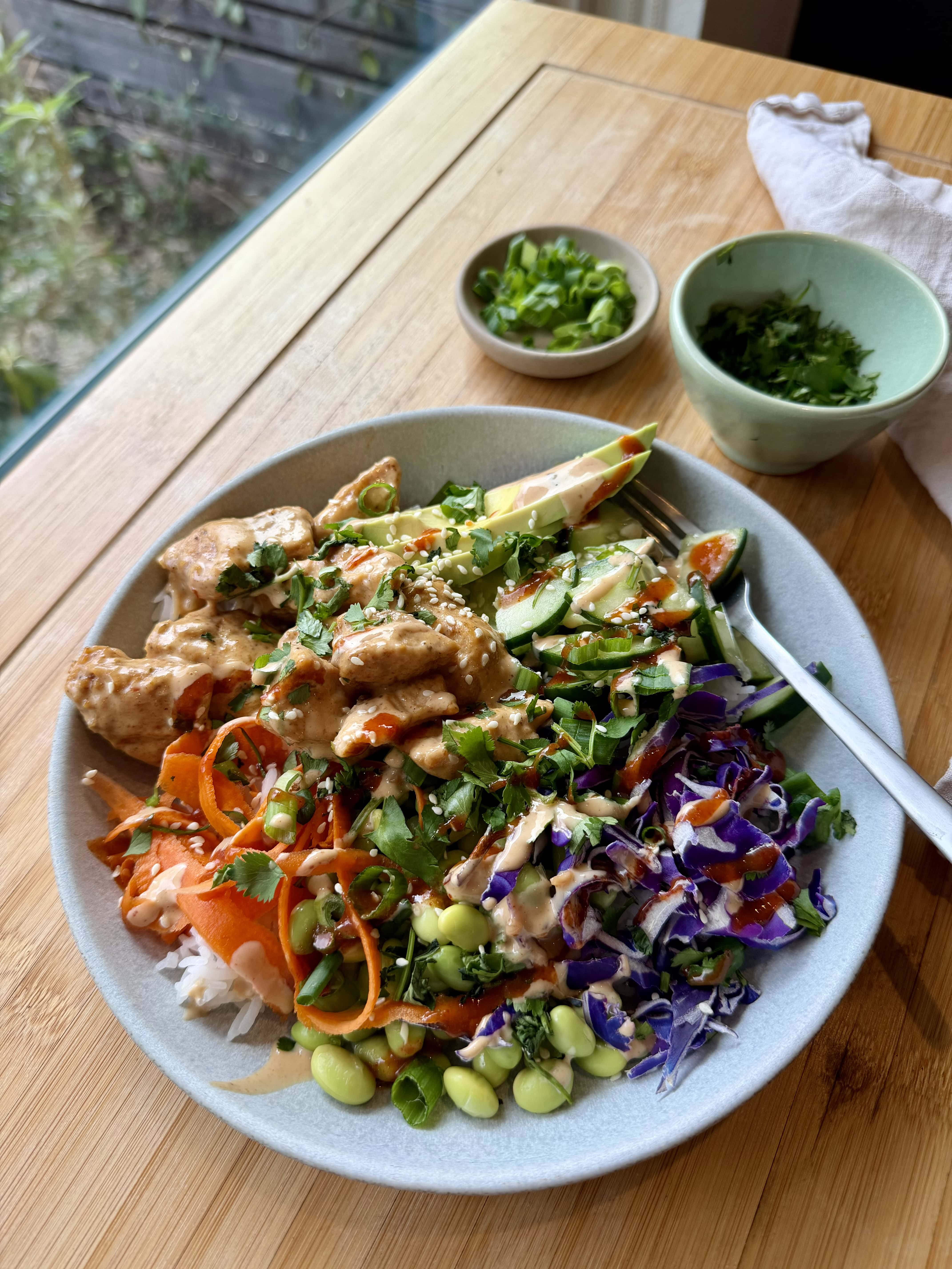 Bang Bang Chicken Bowls 