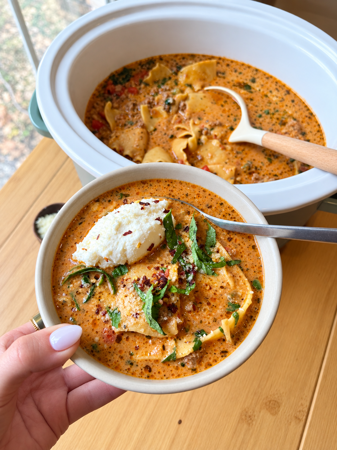 Slow Cooker Lasagna Soup Bowl